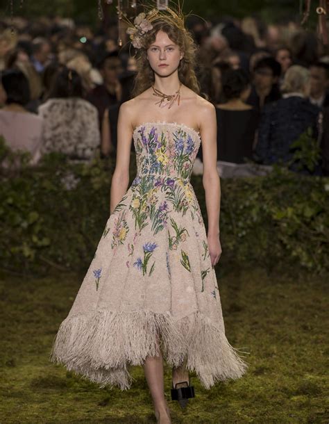 defile dior femme 2017|christian dior couture 2017.